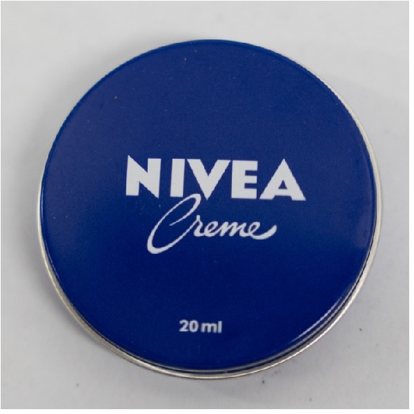NIVEA CREMA 20ML* (17020)